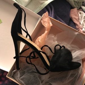 Fur black Heels